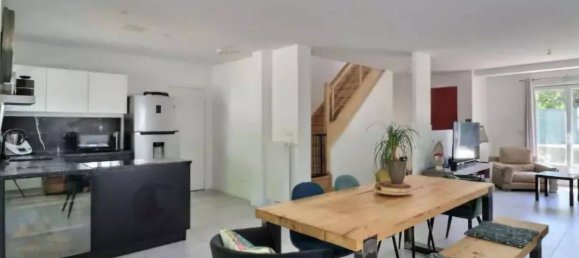 4 bedrooms House in Vaux-sur-Seine, France No. 333864 2