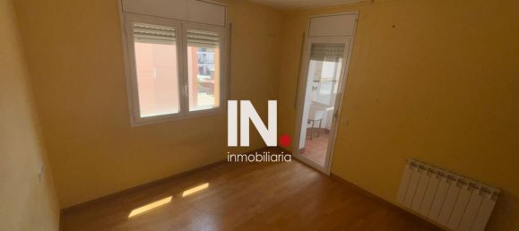 4 Schlafzimmer Wohnung in Lleida, Spain, Nr. 135690 6