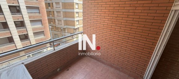4 Schlafzimmer Wohnung in Lleida, Spain, Nr. 135690 4