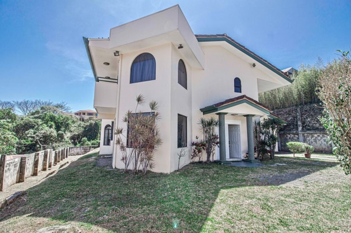 Дом с 5 спальнями в Санта-Ана, Коста-Рика № 472