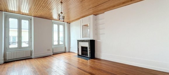 Propiedad comercial en Auneau, France 302 m² No. 270874 10