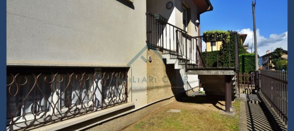 8 chambres Villa à Buguggiate, Italy No. 361238 8