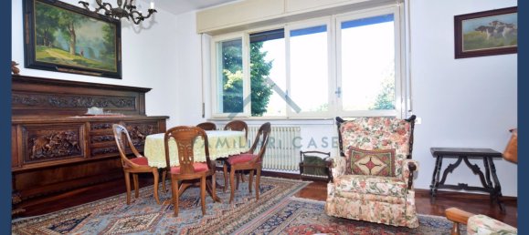 8 chambres Villa à Buguggiate, Italy No. 361238 15