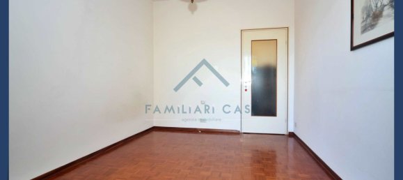 8 chambres Villa à Buguggiate, Italy No. 361238 23