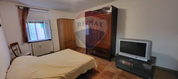4 rooms House in Cupramontana, Italy No. 7073 10