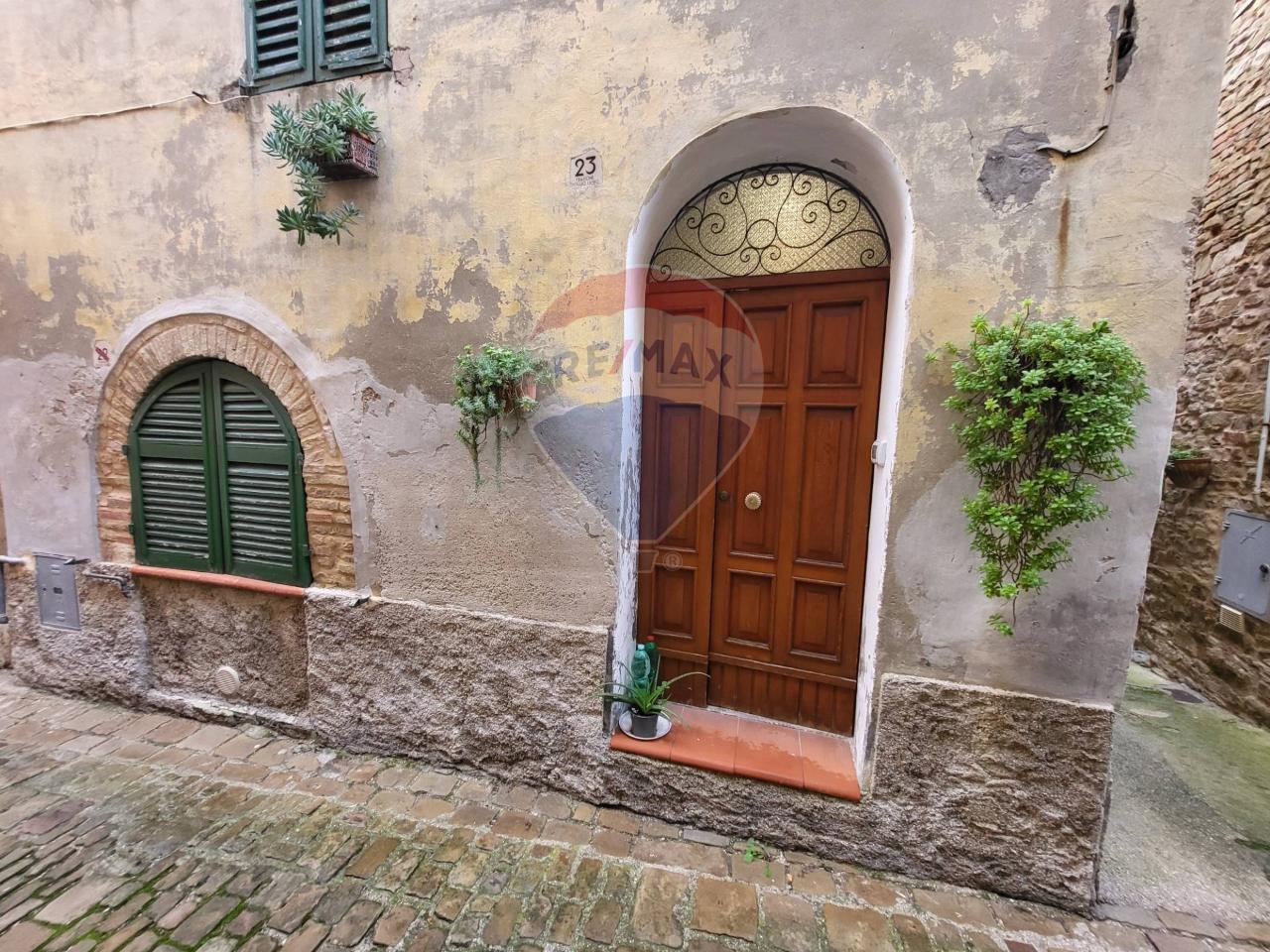 4 rooms House in Cupramontana, Italy No. 7073