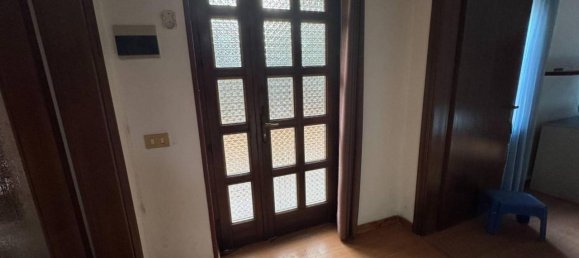 4-salle Villa à Vicenza, Italy No. 33709 68