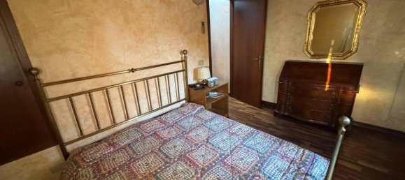 4-salle Villa à Vicenza, Italy No. 33709 80