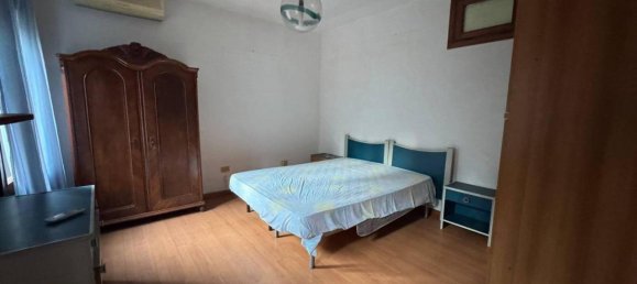 4-salle Villa à Vicenza, Italy No. 33709 32