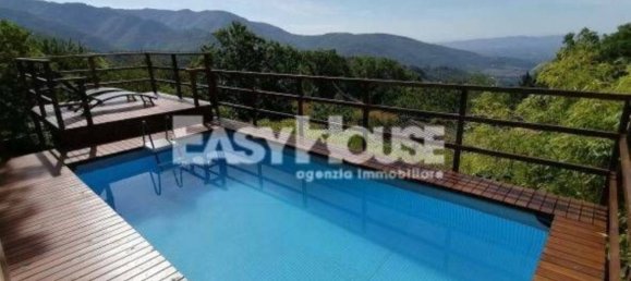 3 bedrooms House in Loro Ciuffenna, Italy No. 90970 2