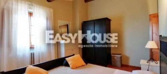 3 bedrooms House in Loro Ciuffenna, Italy No. 90970 24