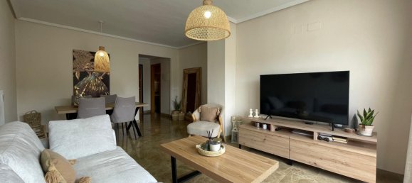 Apartamento de 2 dormitorios en Estepona, Spain No. 137932 3