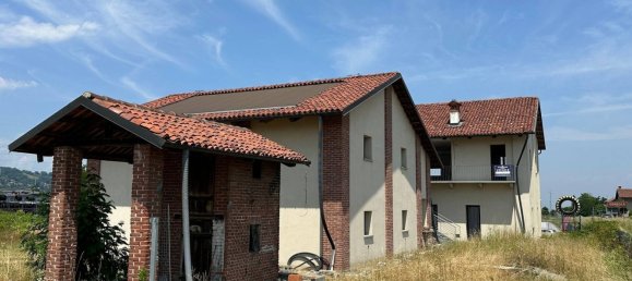 3-Zimmer Villa in Saluzzo, Italy, Nr. 306763 3
