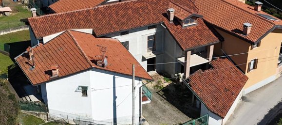 9 rooms House in Giaveno, Italy No. 38108 4