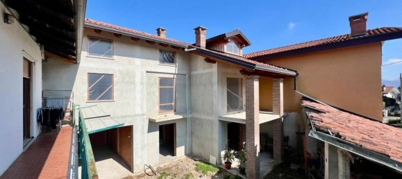 9 rooms House in Giaveno, Italy No. 38108 27