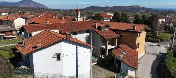 9 rooms House in Giaveno, Italy No. 38108 6