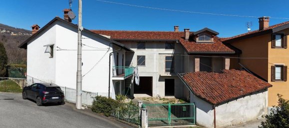 9 rooms House in Giaveno, Italy No. 38108 2