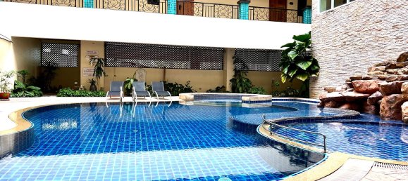 Apartamento com 2 quartos em condomínio em Pattaya, Thailand N.º 3738 8