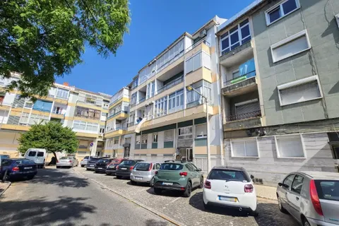 Apartamento T2 em Odivelas, Portugal N.º 286983