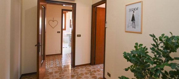 8 غرف نوم فيلا في Modena, Italy رقم 327809 22