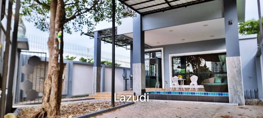 Кафе / ресторан с 2 спальнями в Паттайя, Таиланд № 14512