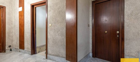 2 chambres Appartement à Palermo, Italy No. 265414 6