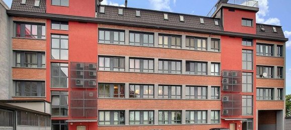 1 bedroom Apartment in Milan, Italy No. 305968 6