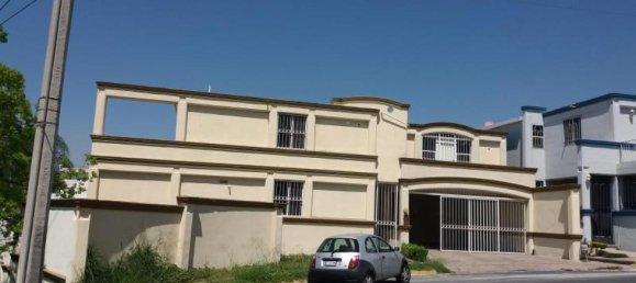 3 bedrooms House in Salinas Victoria, Mexico No. 147548 2