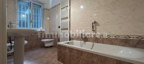 2 bedrooms Apartment in Verona, Italy No. 289522 17