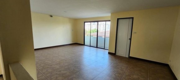 Casa T4 em Chatuchak, Thailand N.º 69759 4