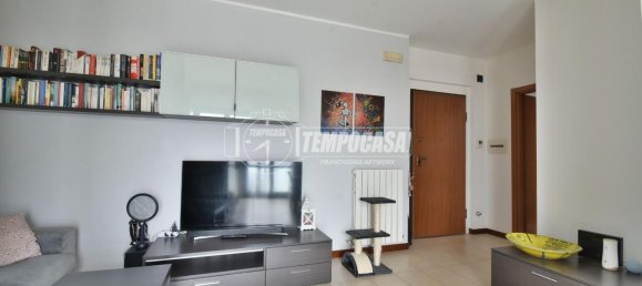4 rooms Apartment in Tolentino, Italy No. 234519 2