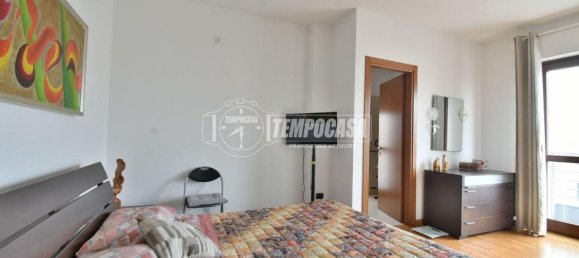 4 rooms Apartment in Tolentino, Italy No. 234519 8