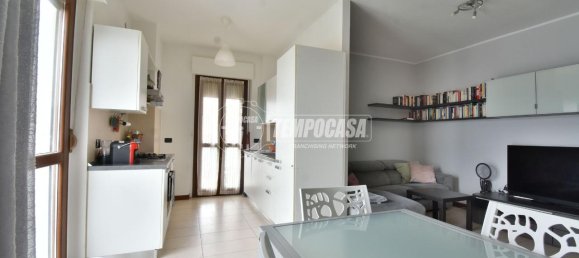 4 rooms Apartment in Tolentino, Italy No. 234519 4
