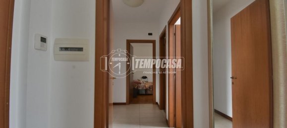 4 rooms Apartment in Tolentino, Italy No. 234519 7