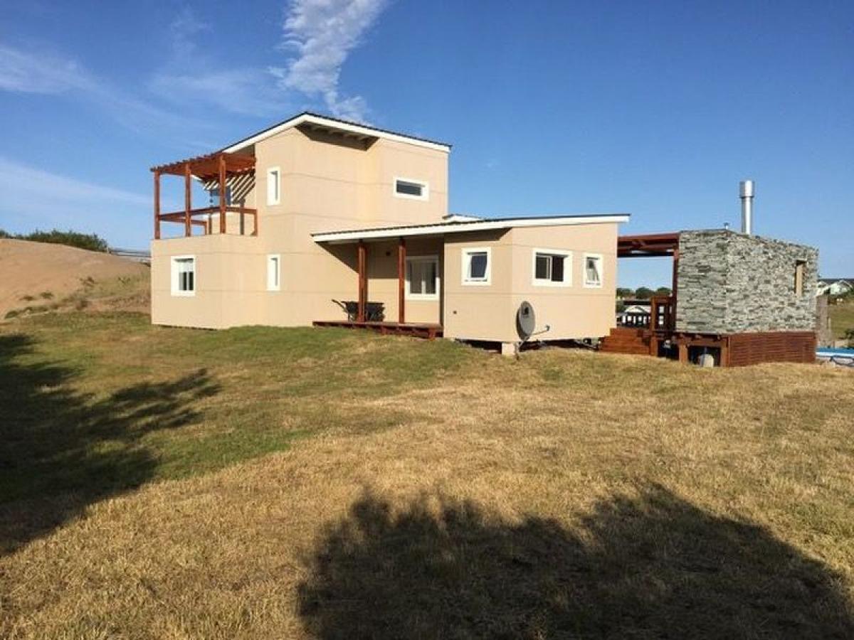 3 bedrooms House in Mar del Plata, Argentina No. 78720