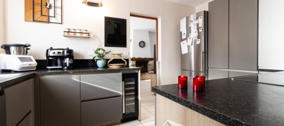 Дом с 5 спальнями в Жуи-ле-Мутье, Франция № 140811 8