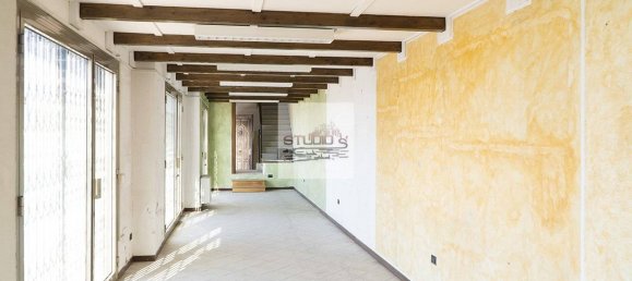 Propiedad comercial de 2 habitaciónes en Santo Stefano al Mare, Italy No. 133853 8