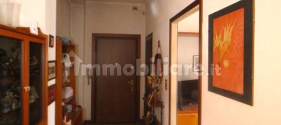 2 Schlafzimmer Wohnung in Legnano, Italy, Nr. 335249 8