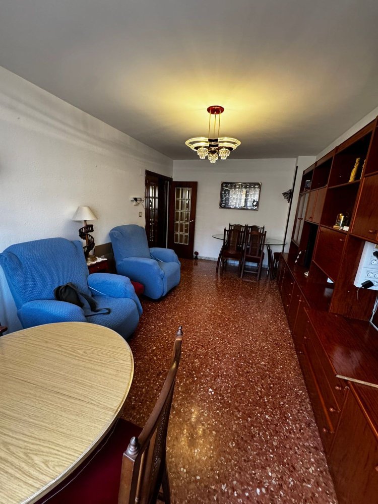 3 Schlafzimmer Wohnung in Zaragoza, Spain, Nr. 214211