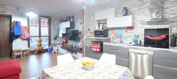 2 bedrooms Apartment in Santena, Italy No. 102557 8