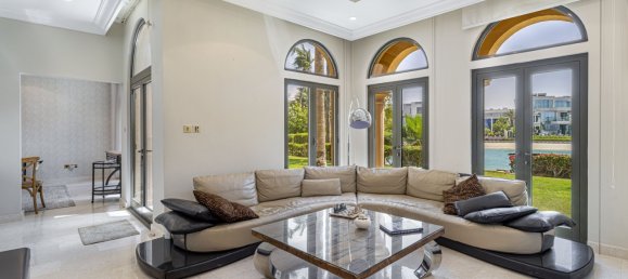 4 bedrooms Villa in Palm Jumeirah, UAE No. 19454 16