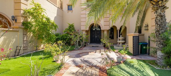 4 bedrooms Villa in Palm Jumeirah, UAE No. 19454 12