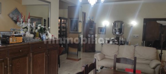 3 Schlafzimmer Wohnung in Rome, Italy, Nr. 8828 12