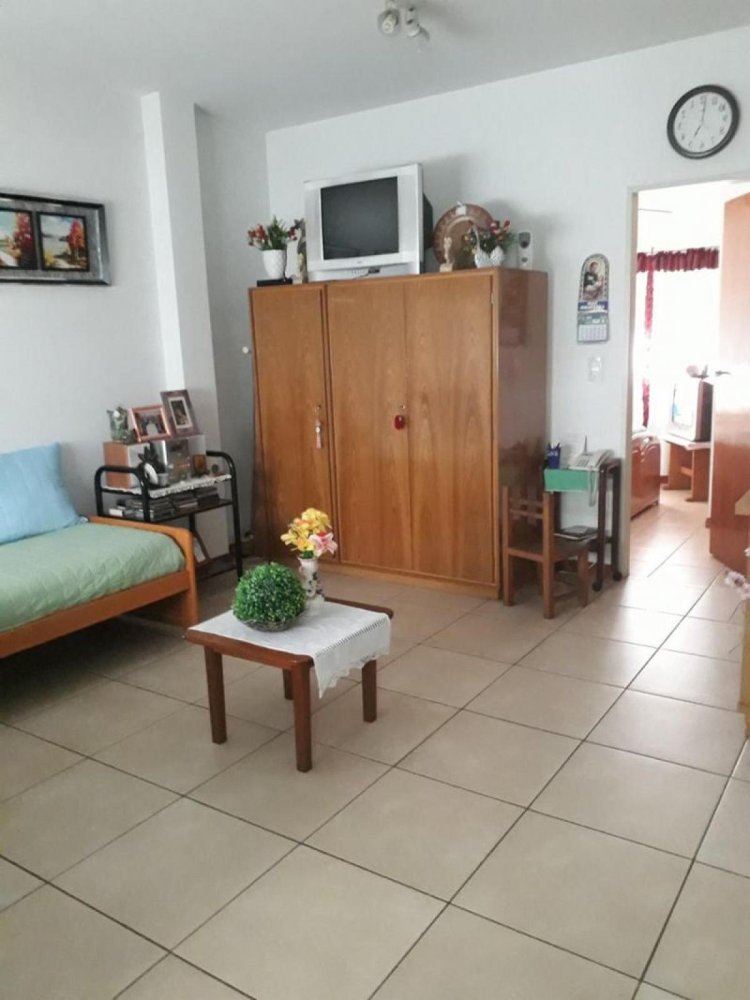 Studio in Moron, Argentina No. 86246