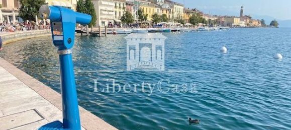 2 bedrooms Apartment in Salò, Italy No. 379416 3