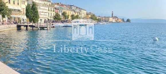 2 bedrooms Apartment in Salò, Italy No. 379416 6