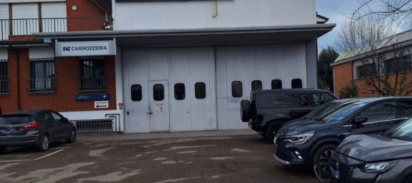 2744m² Warehouse in Ravenna, Italy No. 372056 3