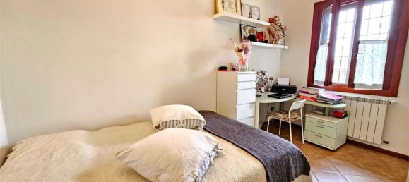 3غرفة شقة في Spilamberto, Italy رقم 145018 18