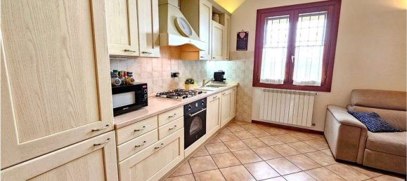 3غرفة شقة في Spilamberto, Italy رقم 145018 4