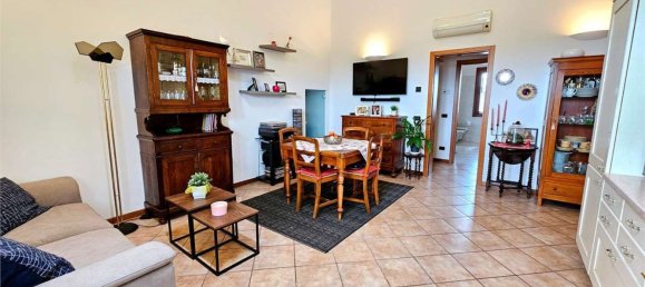 3غرفة شقة في Spilamberto, Italy رقم 145018 13